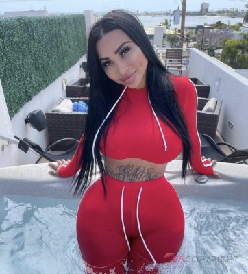 Emily 40 Bakersfield, California Escort, , Verified Adult Service Provider, Companion in United States | 4