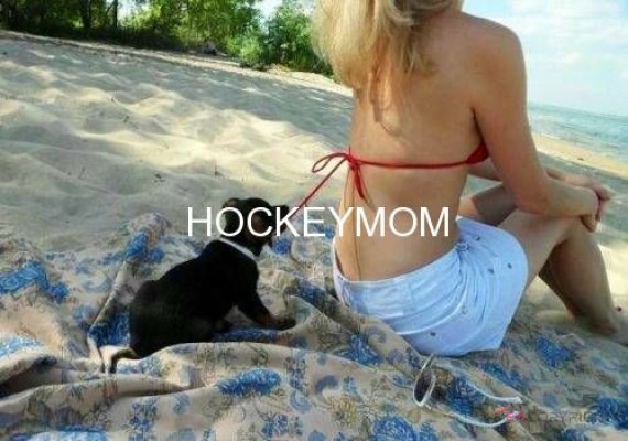 HOCKEYMOM - escort from Vancouver 3