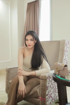 Ashya Premium Talent - escort from Jakarta 2