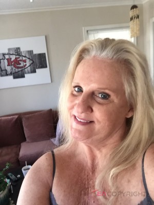 Sensual Summer 69 Kansas City, Missouri Escort, Pornstar, Couple, Massage, Verified Adult Service Provider, Companion in United States | 3