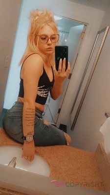 PrettyAzzLayLay Charlotte, North Carolina Escort, Massage, Verified Adult Service Provider, Companion in United States | 1