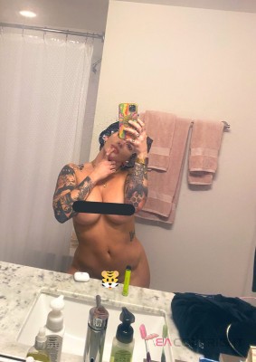 Hookupfemale29 Kansas City, Missouri Escort, Pornstar, BDSM, Verified Adult Service Provider, Companion in United States | 3