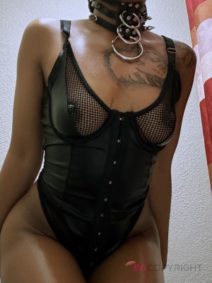 avaX - escort from Cleveland