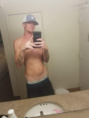 zeej90 Kansas City, Missouri Escort, , Verified Adult Service Provider, Companion in United States | 1
