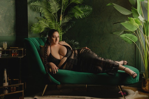 Sonia Blaze Los Angeles, California Escort, Pornstar, Couple, Massage, Verified Adult Service Provider, Companion in United States | 2