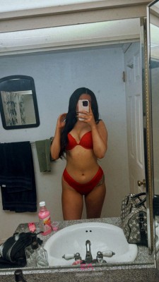 Miley Marie Dallas, Texas Escort, Pornstar, BDSM, DUO, Couple, Massage, Verified Adult Service Provider, Companion in United States | 3