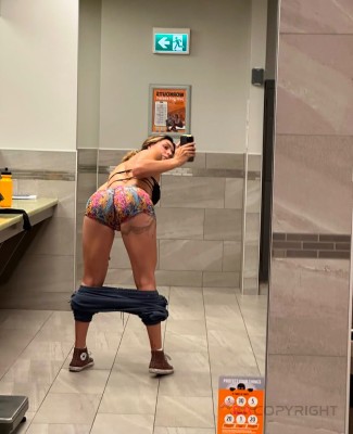 Jessica3372 Charleston, South Carolina Escort, Pornstar, BDSM, DUO, Couple, Massage, Verified Adult Service Provider, Companion in United States | 3