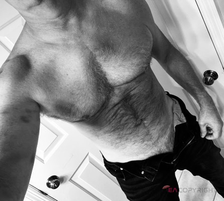 SexySilverFox Atlanta, Georgia Escort, Pornstar, Couple, Verified Adult Service Provider, Companion in United States | 1