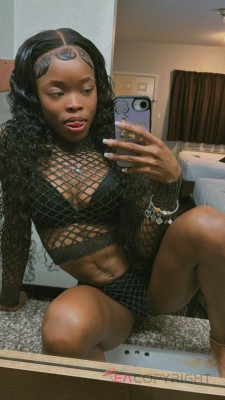 Pariss  Kansas City, Missouri Escort, , Verified Adult Service Provider, Companion in United States | 2