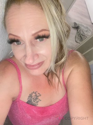 Eslynn916 Sacramento, California Escort, , Verified Adult Service Provider, Companion in United States | 3