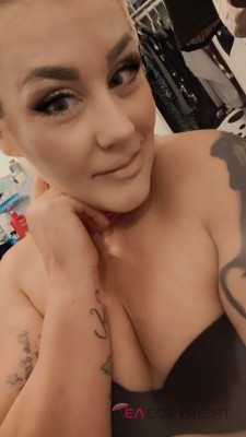 Iris69 San Diego, California Escort, Pornstar, BDSM, DUO, Couple, Massage, Verified Adult Service Provider, Companion in United States | 1