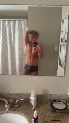 Chris True Toronto Escort, Pornstar, Massage, Verified Adult Service Provider, Companion in Canada | 3