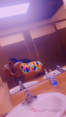 Laraine Kansas City, Missouri Escort, , Verified Adult Service Provider, Companion in United States | 4