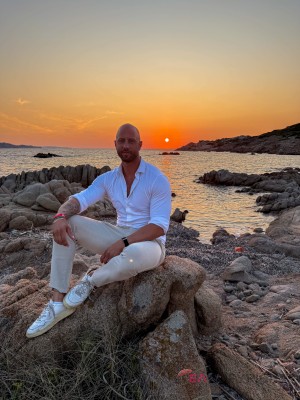 ItalianMike Bali Escort, Pornstar, DUO, Couple, Massage, Verified Adult Service Provider, Companion in Indonesia | 3