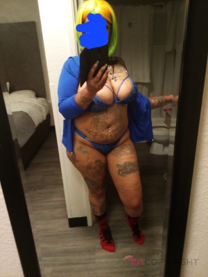 JuicyPeach Omaha, Nebraska Escort, Pornstar, DUO, Massage, Verified Adult Service Provider, Companion in United States | 1