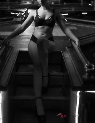 Leah Lorette Portland, Maine Escort, BDSM, Verified Adult Service Provider, Companion in United States | 2