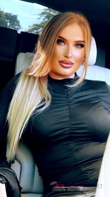 AmiraExclusive Dublin Escort, DUO, Massage, Verified Adult Service Provider, Companion in Ireland | 1