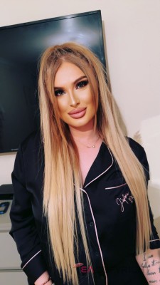 AmiraExclusive Dublin Escort, DUO, Massage, Verified Adult Service Provider, Companion in Ireland | 12