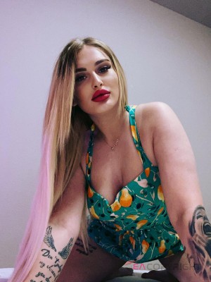 AmiraExclusive London Escort, DUO, Massage, Verified Adult Service Provider, Companion in United Kingdom | 9