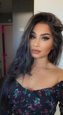 Sherry Exclusive Ascot Escort, DUO, Massage, Verified Adult Service Provider, Companion in United Kingdom | 1