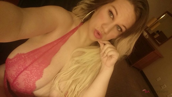 AlyssaWest Dallas, Texas Escort, Pornstar, DUO, Couple, Verified Adult Service Provider, Companion in United States | 1