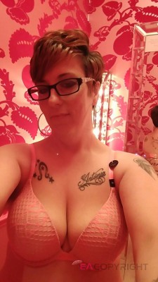 StrawberriBunni Atlanta, Georgia Escort, Massage, Verified Adult Service Provider, Companion in United States | 1
