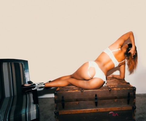 NataliaB Portland, Oregon Escort, DUO, Verified Adult Service Provider, Companion in United States | 3