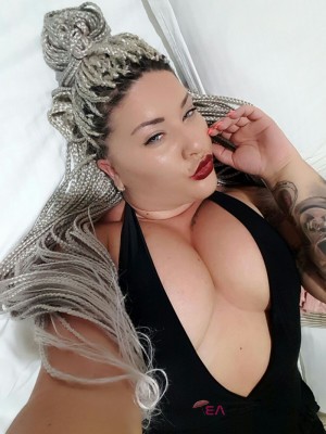 CURVYTATTOGIRL Birmingham Escort, Pornstar, Verified Adult Service Provider, Companion in United Kingdom | 4
