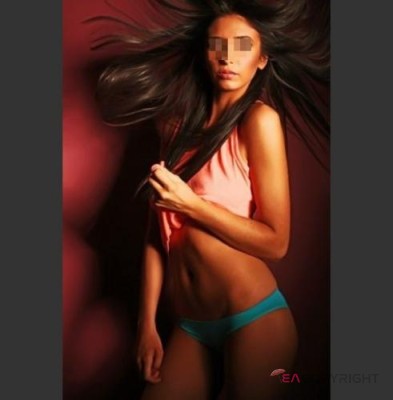 iris_4 Bucharest Escort, DUO, Massage, Verified Adult Service Provider, Companion in Romania | 1