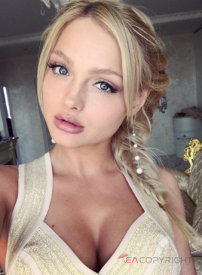 Di Paris Escort, Pornstar, DUO, Verified Adult Service Provider, Companion in France | 1