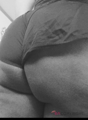 Mistress Nicole  Chicago, Illinois Escort, BDSM, Couple, Massage, Verified Adult Service Provider, Companion in United States | 1