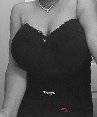 Tonya11 Chicago, Illinois Escort, Massage, Verified Adult Service Provider, Companion in United States | 2
