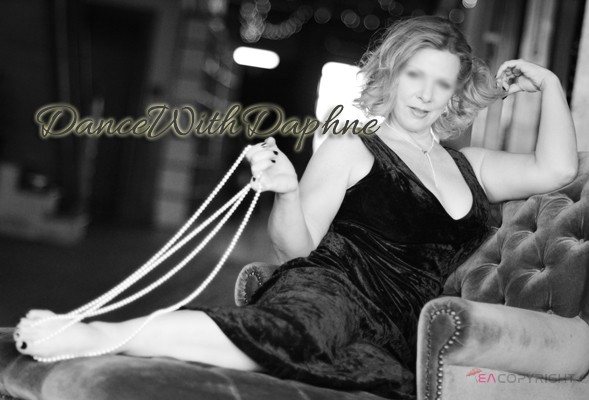 Daphne Dixon Chicago, Illinois Escort, BDSM, DUO, Couple, Verified Adult Service Provider, Companion in United States | 2