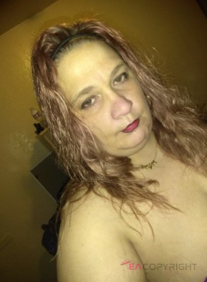 Gelligirlz76 Oakland, California Escort, Pornstar, Verified Adult Service Provider, Companion in United States | 1