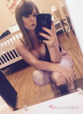 Dezzi  Louisville-Jefferson County, Kentucky Escort, , Verified Adult Service Provider, Companion in United States | 1