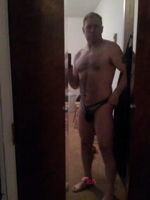 Escort-ads.com | Profile picture for member Cdolan
