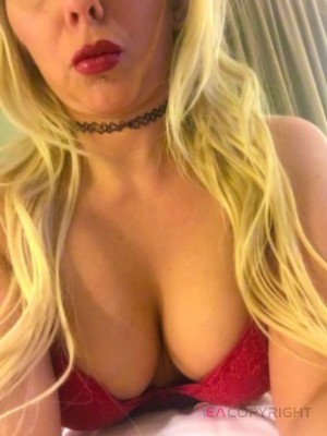 Sexy Mackenzie Toronto Escort, , Verified Adult Service Provider, Companion in Canada