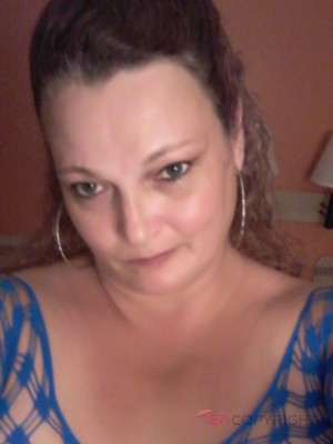 Crissy1 Des Moines, Iowa Escort, , Verified Adult Service Provider, Companion in United States