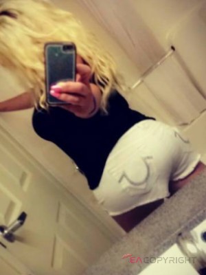 KimmiXo Tampa, Florida Escort, , Verified Adult Service Provider, Companion in United States