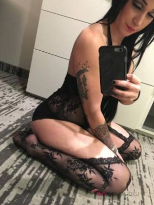 annali09 Emeryville, California Escort, Pornstar, BDSM, Verified Adult Service Provider, Companion in United States