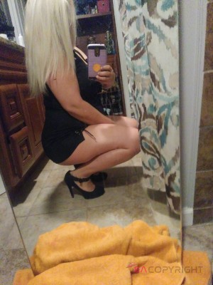 Sierra XOXO - escort from Knoxville 3