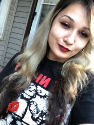 Lunagbabyy Chicago, Illinois Escort, Pornstar, BDSM, DUO, Couple, Massage, Verified Adult Service Provider, Companion in United States