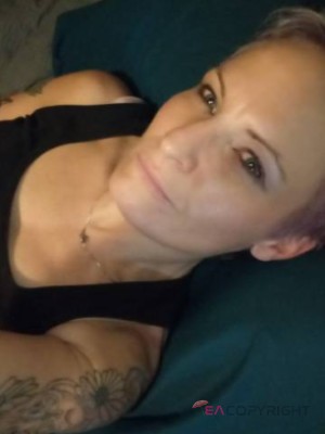 Erin Biloxi, Mississippi Escort, , Verified Adult Service Provider, Companion in United States