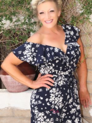 RoxanneLaneLV Las Vegas, Nevada Escort, Verified Escorts Services RoxanneLaneLV Las Vegas, Nevada Escort, Couple, Massage, Verified Adult Service Provider, Companion in United States
