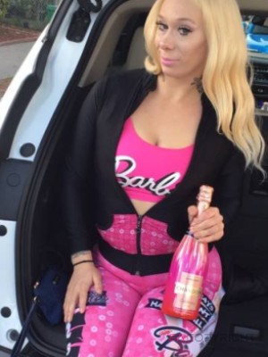 Barbie_ Oakland, California Escort, Pornstar, Verified Adult Service Provider, Companion in United States
