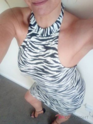 Chloe Kisses Milton Keynes Escort, , Verified Adult Service Provider, Companion in United Kingdom