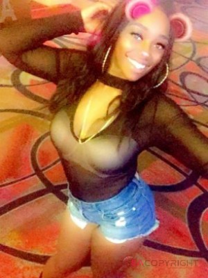 Mona baby Portland, Oregon Escort, , Verified Adult Service Provider, Companion in United States