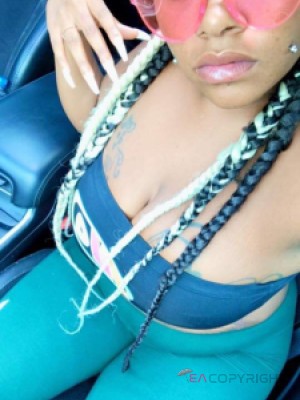 Skyy Davis Warren, Michigan Escort, Pornstar, BDSM, DUO, Couple, Massage, Verified Adult Service Provider, Companion in United States