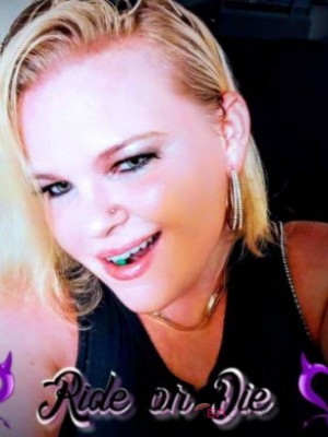Slipperynikki Dothan, Alabama Escort, Pornstar, BDSM, DUO, Couple, Massage, Verified Adult Service Provider, Companion in United States