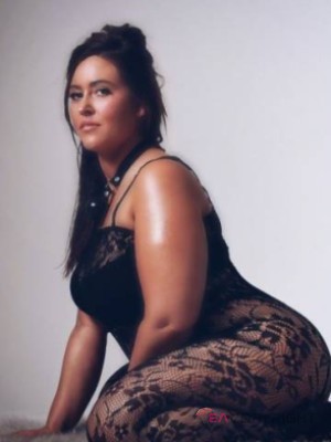 DesireeDesirees Nashville-Davidson, Tennessee Escort, Pornstar, BDSM, Massage, Verified Adult Service Provider, Companion in United States